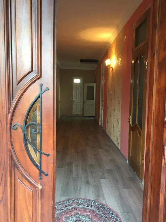 Homestay Izolda Batumi Ngoại thất bức ảnh