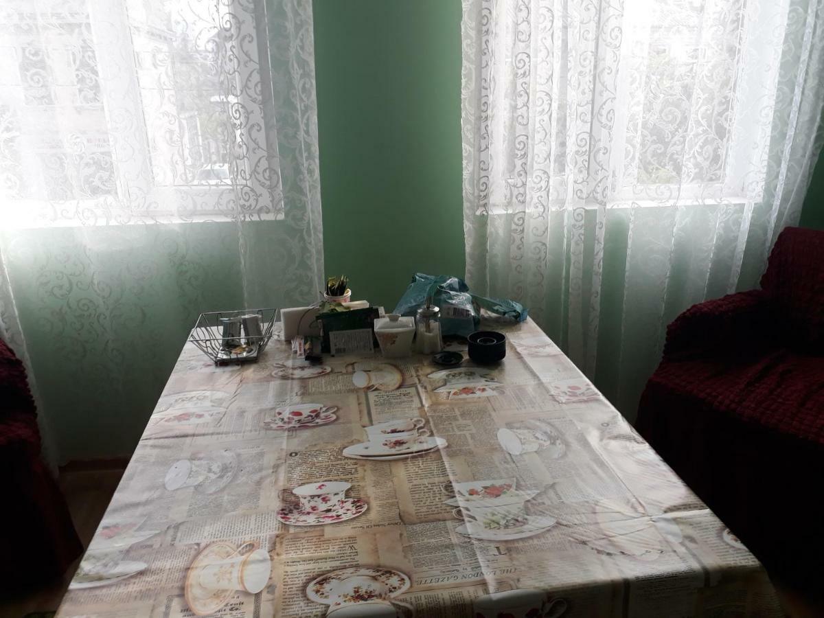 Homestay Izolda Batumi Ngoại thất bức ảnh